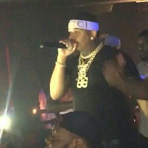 Meet your Posher, Glo